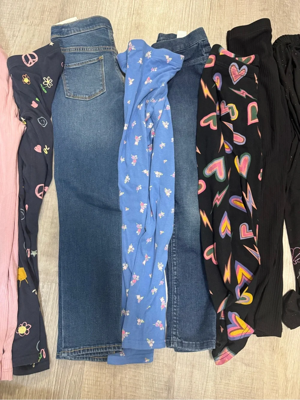 Old Navy Girls Mixed Color & Printed Leggings Pack - Pink, Navy, Blue, Black